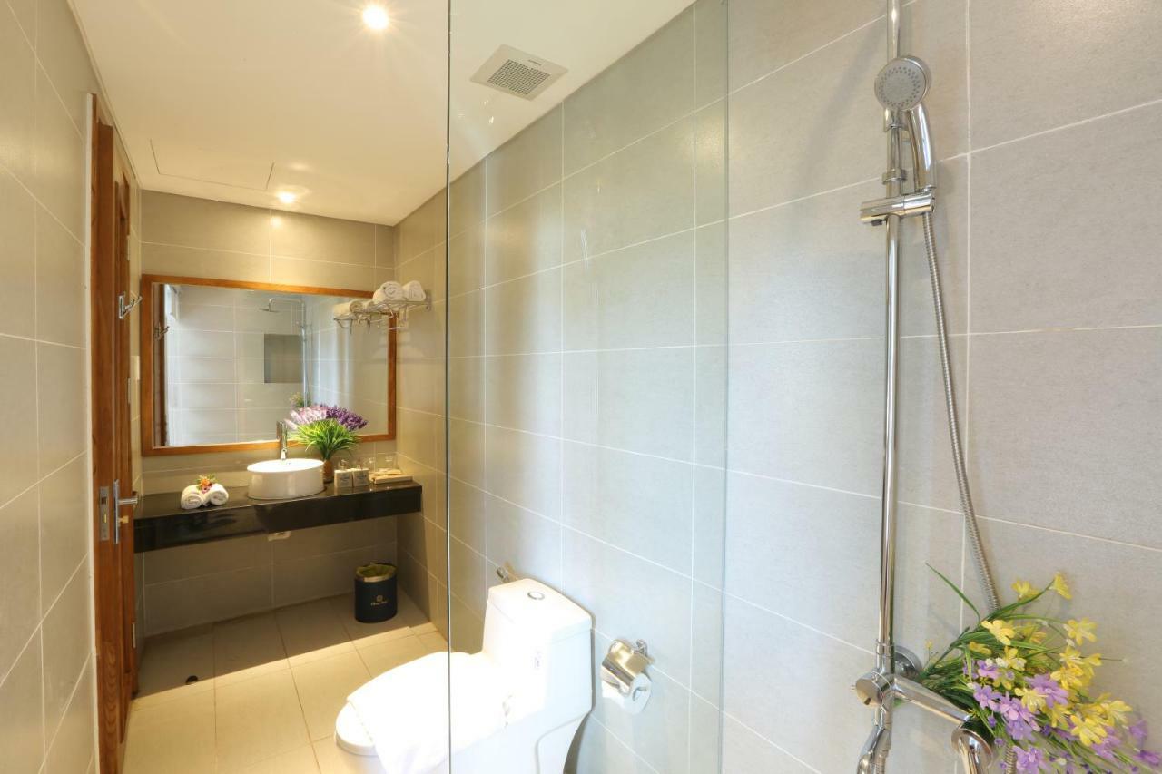 Clivia Hotel & Suite Da Nang Exterior foto